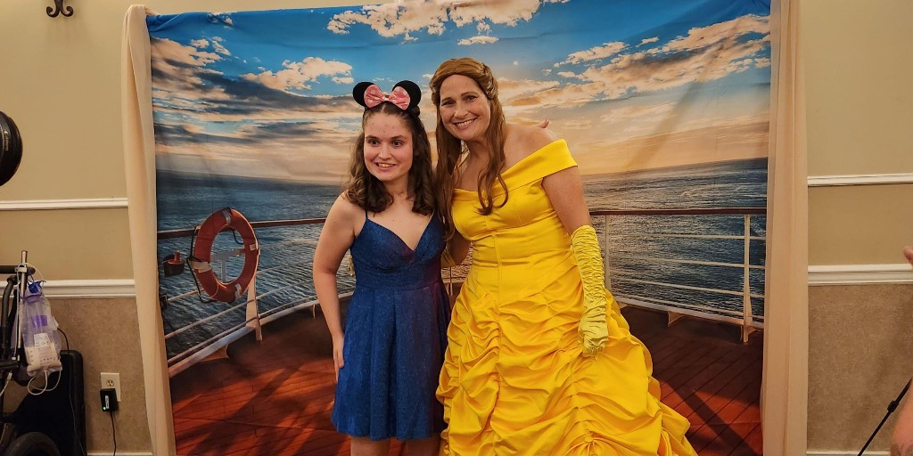 MathenyMedical's tweet photo. Yesterday was no ordinary Tuesday - we celebrated our #FallFormal! We loved seeing everyone's outfits and dance moves. Thanks to the staff, volunteers, families, donors, and partners who made this event possible. Welcome to Fall! #mathenymagic #enrichinglives #growingabilities https://t.co/EpWHqZF4MZ