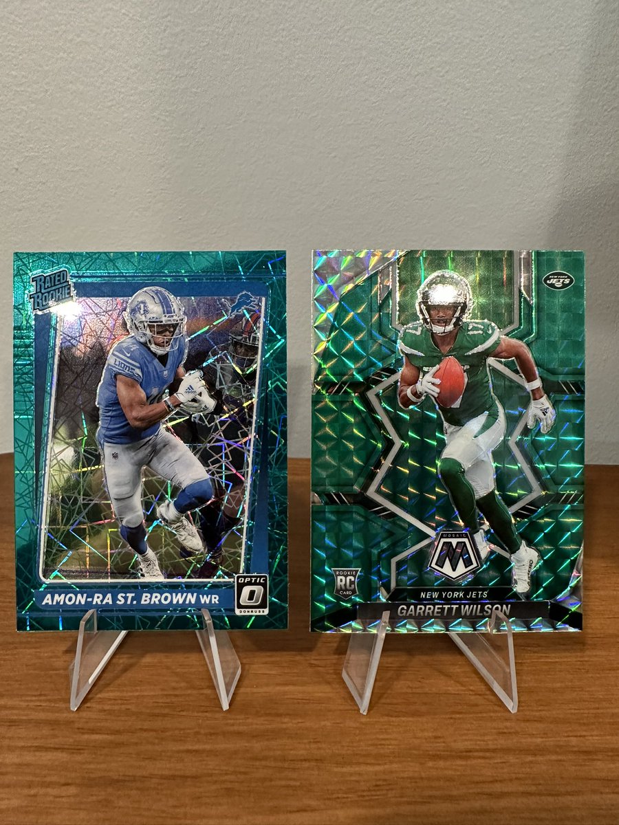 $20 shipped BMWT for the pair! @Iminsearchof <a href="/sports_sell/">@SPORTS_SΞLL</a> <a href="/HobbyRetweet_/">Hobby Retweet</a> <a href="/TheHobby247/">The Hobby 24/7</a> <a href="/Elliott0924/">Chasing Hits Sportscards</a>