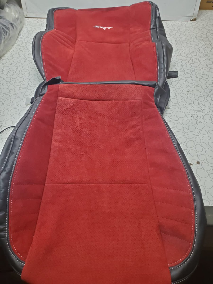 RidiesCom's tweet photo. Revamp Your Dodge Charger with Nappa Leather &amp; Torch Red Suede Inserts. 🚗💨 Featuring Custom White Logo and Stitching! Check out these Stunning Seat Covers!
#WednesdayMotivation #SmallBusiness #leather #interiors #Craftsmanship https://t.co/tiwuJClzWs