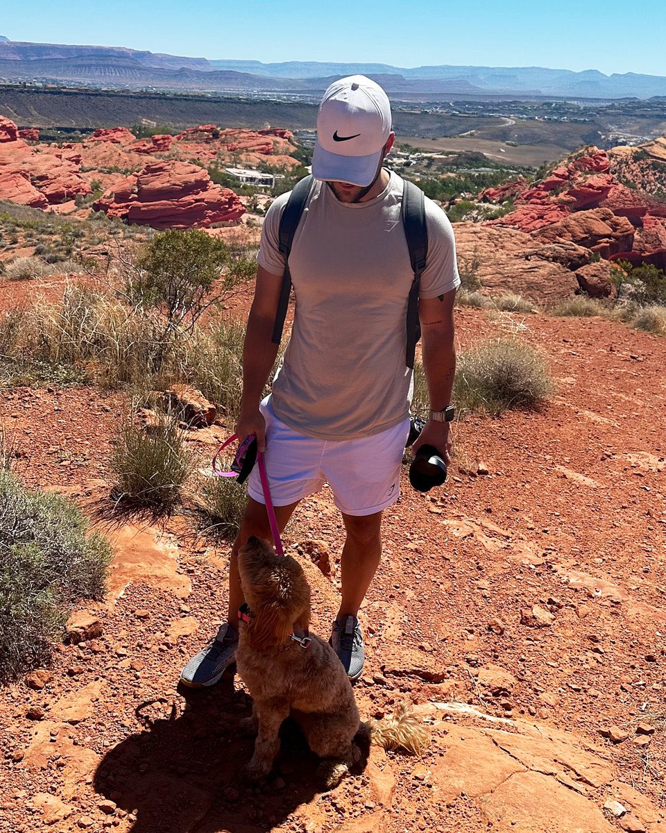 Some think moving to Utah is crazy but I couldn’t be happier 😌🏔️