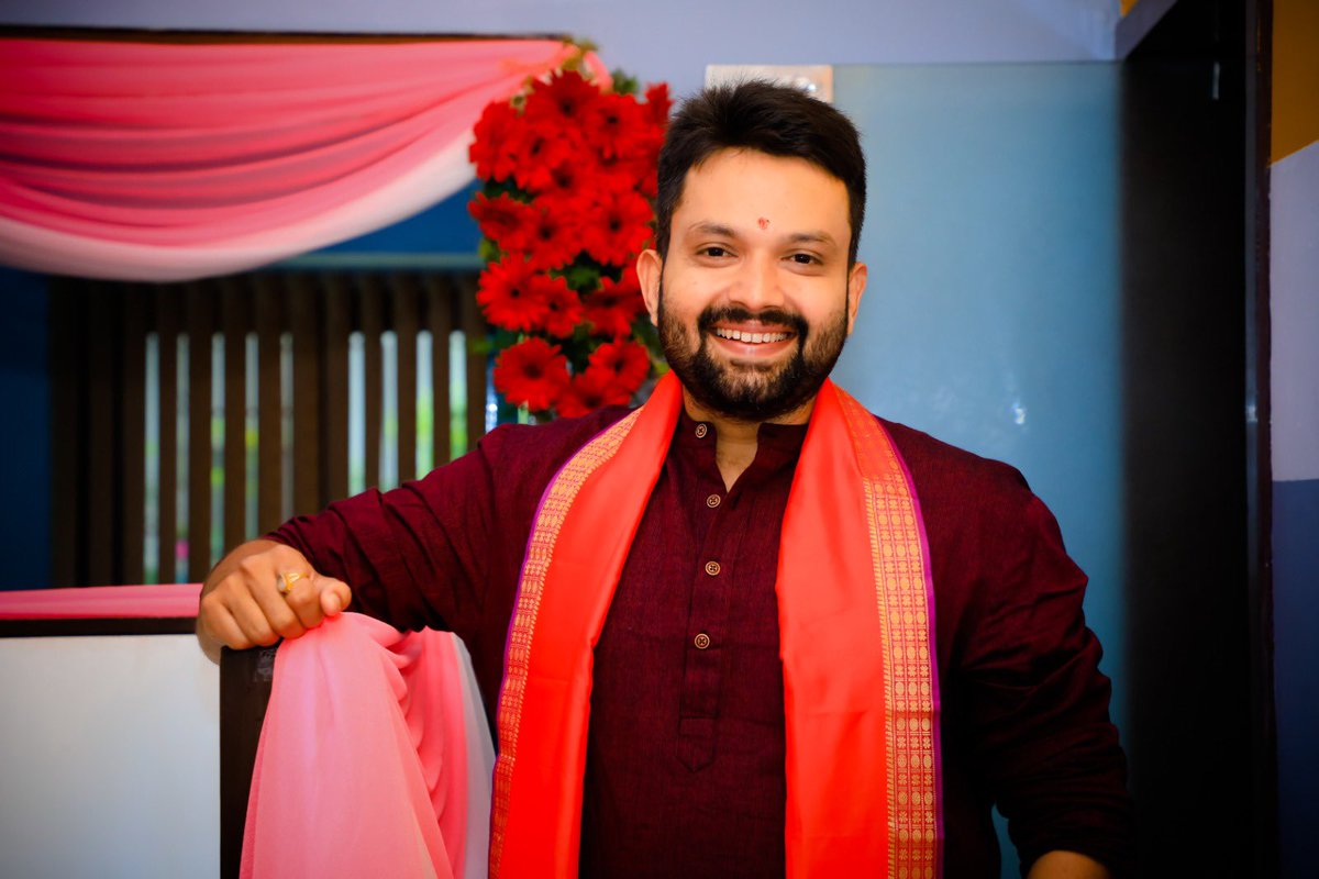 ಹುಟ್ಟು ಹಬ್ಬದ ಶುಭಾಶಯಗಳು 🥰😘
Happy birthday <a href="/Mr_NihalR/">Nihal</a> 
You have been the best thing that could have ever happened to me, giving me so much laughter, so much joy, and so much love. I love you husband. ❤️

#nihalr #Rishikasharma #birthdaywishes #actor