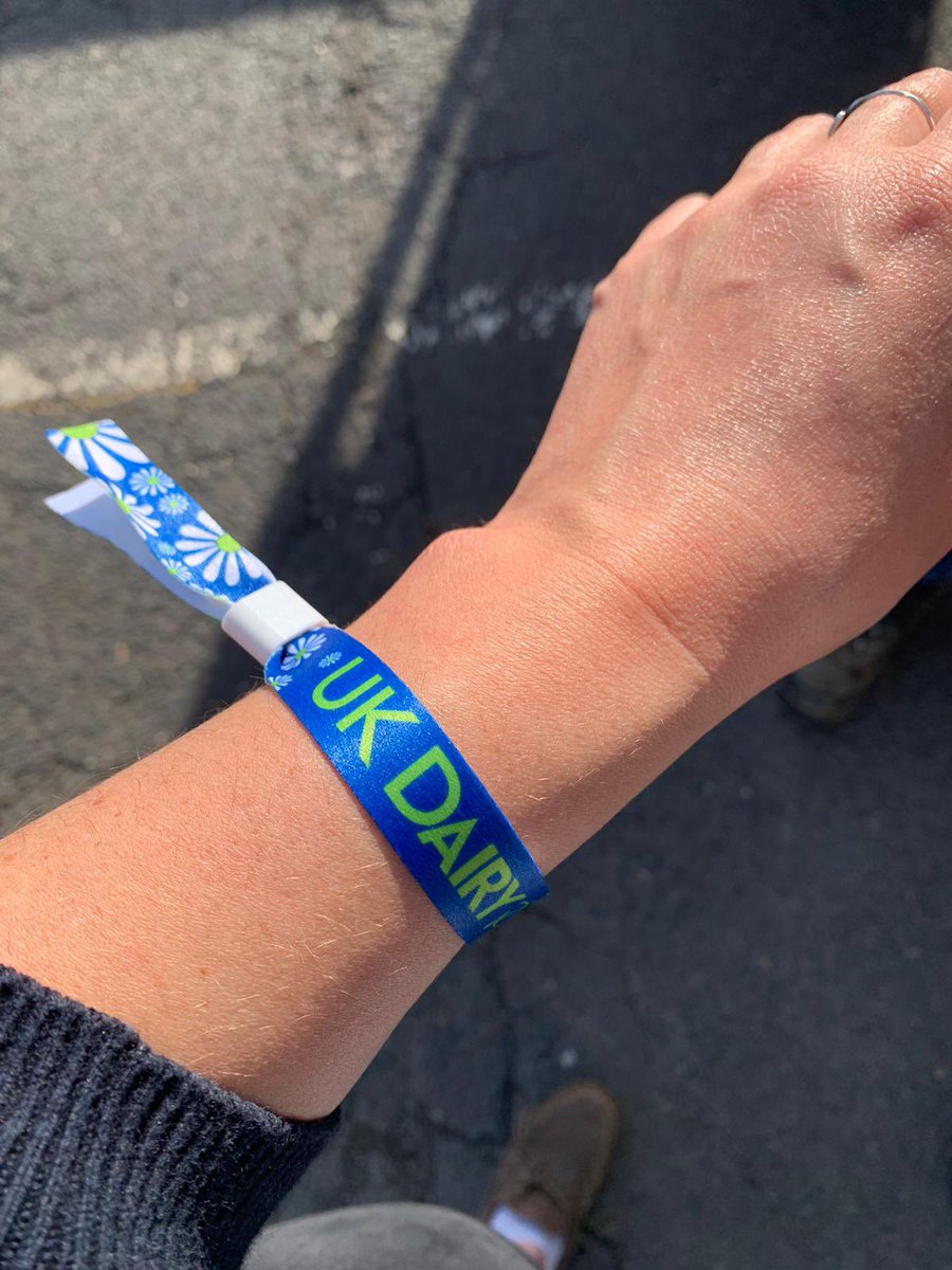 Great day out at #UKDairyDay catching up with friends old and new #BackBritishFarming 🐮🚜🌾