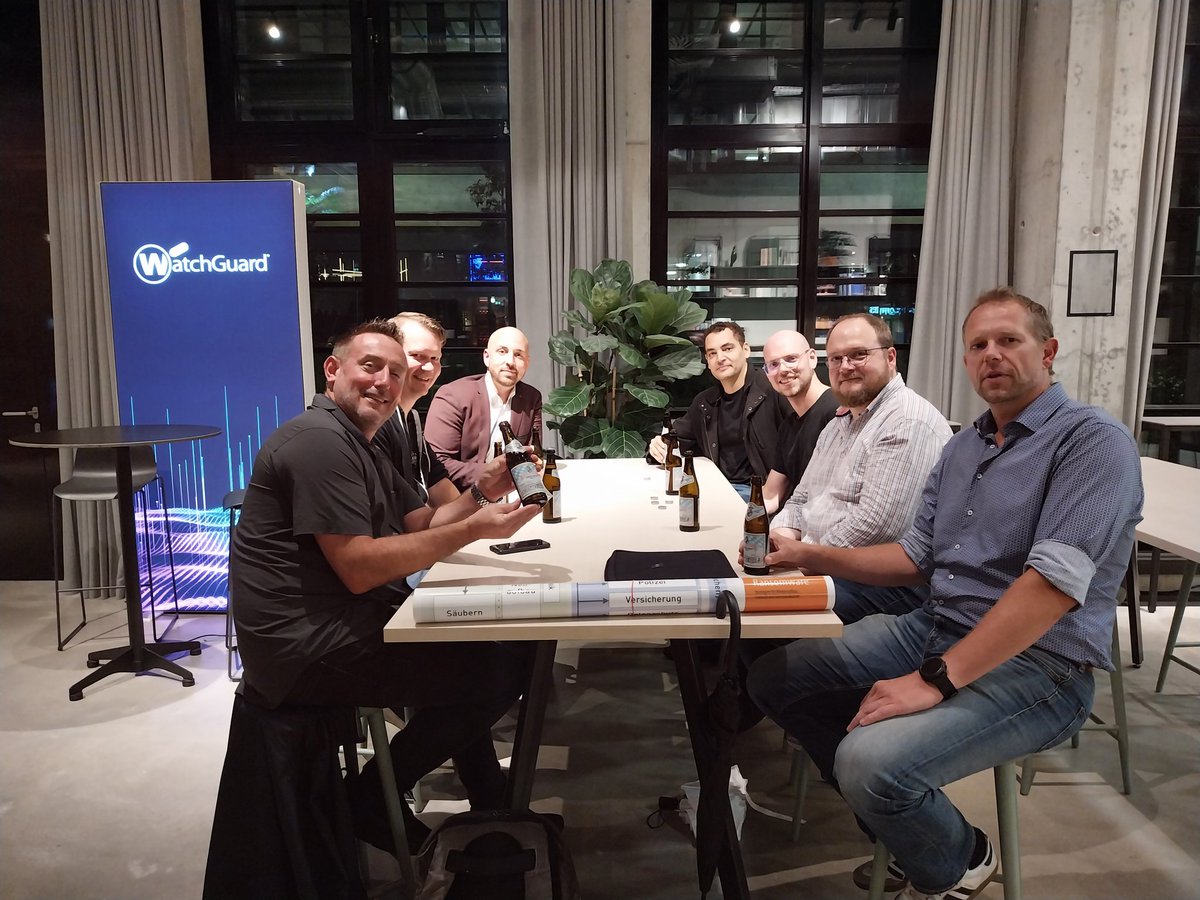 CyberWarship's tweet photo. Hanging arround with some #infoeec friends at @MCTTP_Con
@Oddvarmoe
@BallisKit
@ShitSecure https://t.co/HSmmrd14Br
