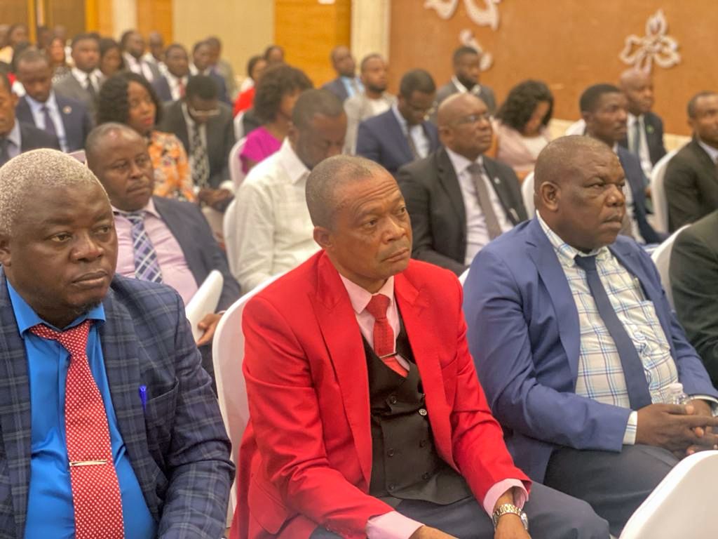 Ha tenido lugar hoy en Malabo el acto de lanzamiento y movilización de recursos para la Estrategia Nacional de Desarrollo Estadístico (ENDE) del periodo 2022-2026. El acto ha sido presidido por el Ministro de <a href="/mpyde23/">MPDE</a>, Excmo. Sr. <a href="/GabrielObiang/">Gabriel Mbaga Obiang Lima</a>