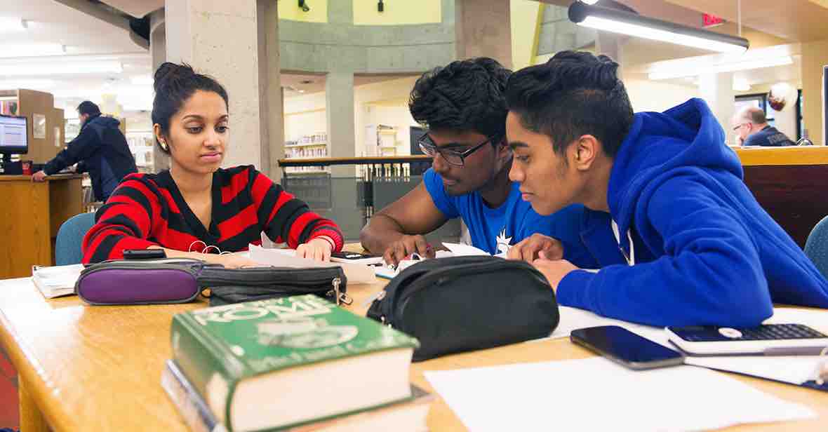 Let the library help you ace your assignments ! Seeking assistance with a specific subject? We’ve got your back this year. Find study space, access online tutoring and more tpl.ca/homework