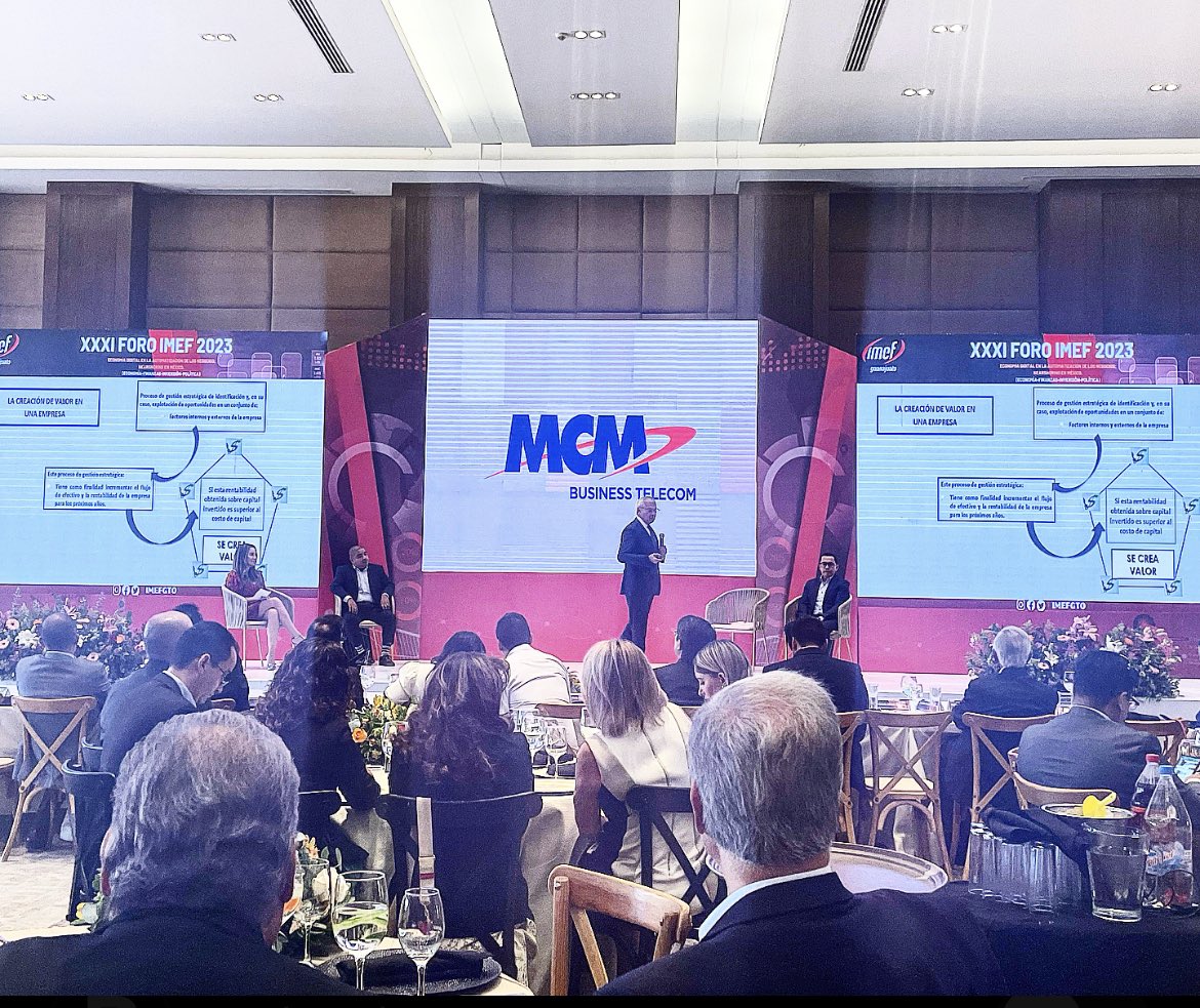 rocktechmx's tweet photo. La razón de creación de valor a través de intangibles es de 20 a 30, mientras los negocios tradicionales rondan de 1 a 3. 

La oportunidad de generar valor habita en cada empresa cuando acelera la transformación digital de sus procesos.

@IMEFOficial https://t.co/qvUiGF6Dcp