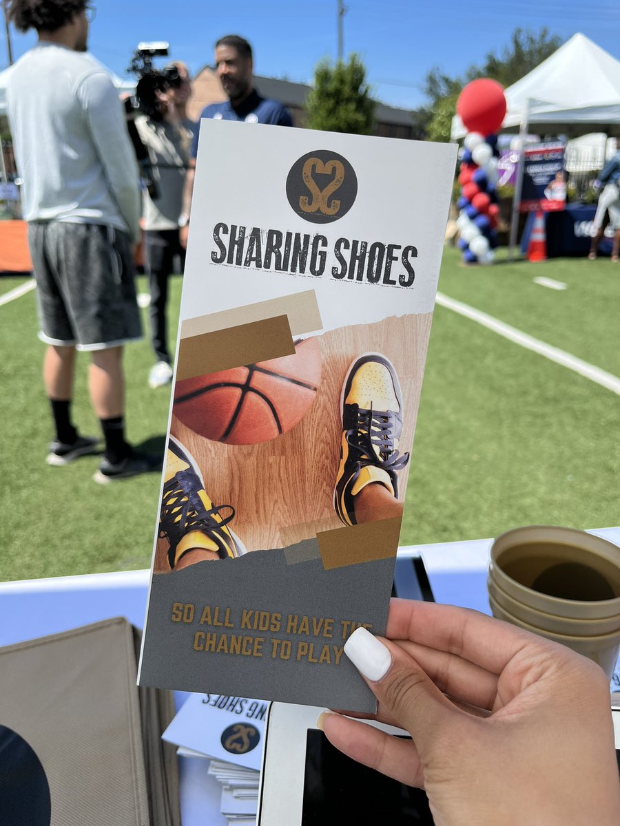 Hey there! In preparation for the upcoming fall season, we are continuing working to form new partnerships and to support students across the DMV to ensure they have access to the resources they need. Reach out to get involved!