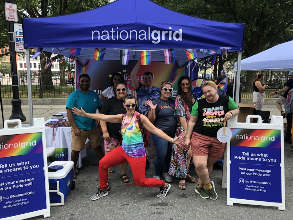 nationalgridMA's tweet photo. We were so proud to support the LGBTQ+ community at #PrideWorcester over the weekend. The festival included a variety of
๐ LGBTQ+ allies
๐จ Artists
๐ธ Live performances and
๐ฃ Speakers
We remain committed to creating a work environment where every member of the LGBTQ+ community and allies are treated fairly and where everyone feels respected, valued, and empowered to reach their full potential. #NGPride #PrideWorcester #PoweredByLove #WePowerPride #PoweredWithPride