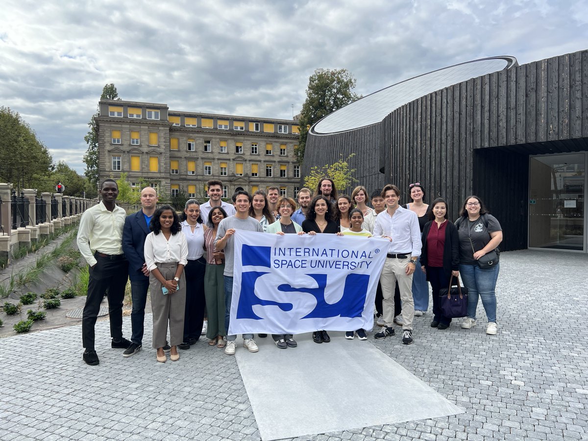 ISUnet's tweet image. ISU Masters’ students #MSc24 #MSS24 amongst the first in France to benefit from a class in the brand-new Planetarium of the University of Strasbourg!
#MasterofScience #SpaceStudies #planetarium #astronomy #astrophysics #space #planet #science 
@jds_unistra @europtimist_eu @ISUnet