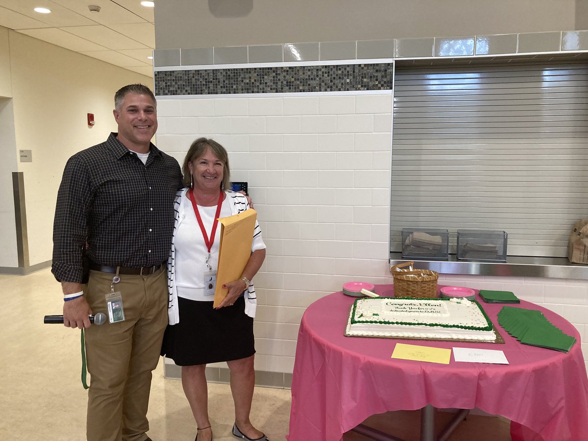 DuxGuidance's tweet photo. Thank you to Ellen White-Davis for your years of service to Duxbury and for the kindness and grace you modeled and reminded us to show. Enjoy your retirement! https://t.co/0Dwe28ycAk