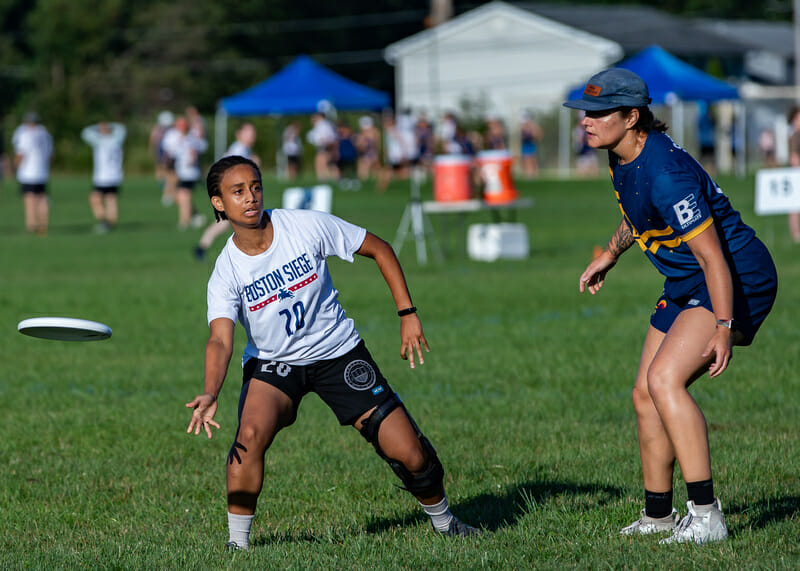 Clubhouse Chatter: The Northeast Is Better Than Every Other Region -> ultiworld.com/2023/09/13/clu… [Pres. by @spinultimate | Photo: <a href="/UltiPhotos/">UltiPhotos</a>]