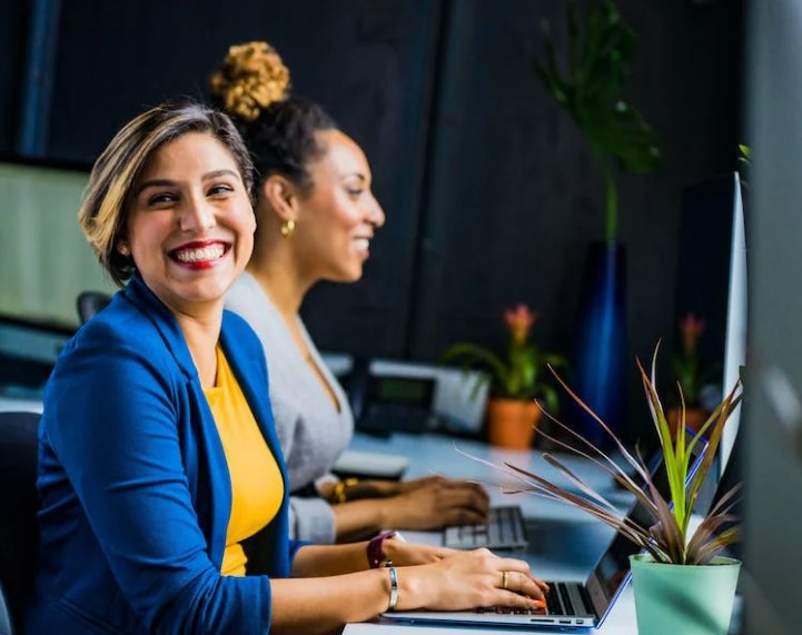 Podemos_Parla's tweet photo. 📢Anuncio importante
A través de nuestra concejalía de #Igualdad se va a impulsar un "PROGRAMA DE EMPODERAMIENTO PARA EL EMPLEO DE LAS MUJERES"
Del 18 de Septiembre al 11 de diciembre #TransformamosParla
Info👇https://t.co/5xbkz1EcXJ
https://t.co/BaajmEcZS2 https://t.co/CinCnx1TAQ