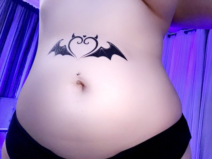 This vore succubus hungers for minuscule men. 😈 https://t.co/kS7UVBv9fI<a href="/tag/throne"class="tags"><span>#throne</span></a><a href="/tag/wishlist"class="tags"><span>#wishlist</span></a>