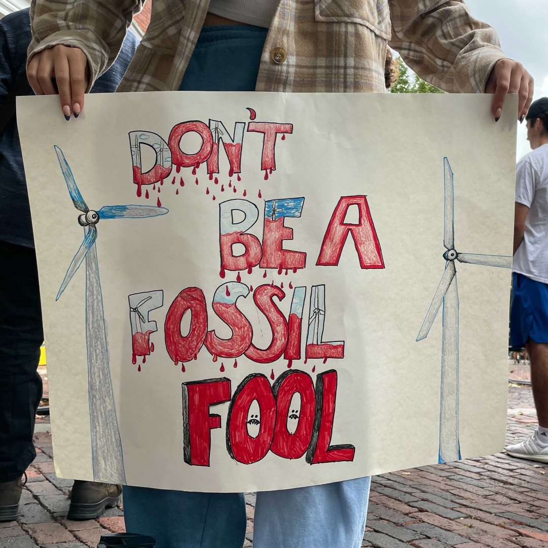 See you Friday in Concord (107 Main St) at 6:00pm for our Rally to End War & Warming! 
Did you know the US Pentagon is the highest single greenhouse gas emitting institution? Time to end the era of fossil fuels & usher in peace & climate justice! #FightFossilFuels #ClimateJustice