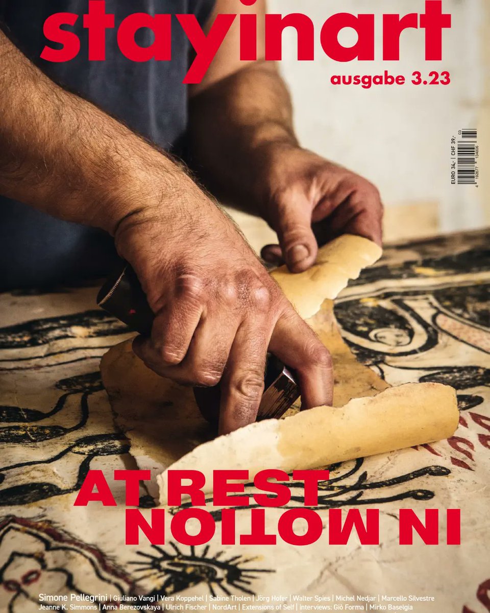 Simone86402198's tweet photo. Issue 3.23 of @stayinart comes out today, dedicating the cover and an in-depth article to me. 
Don't miss it
#simonepellegriniart #stayinart #coverstory #stayinmotion #kunstmagazine https://t.co/eAmZLi3qEr
