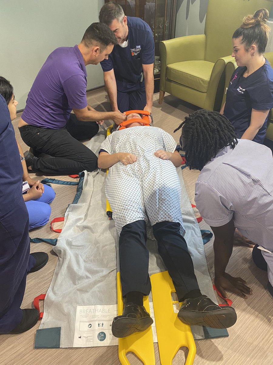 100% do not recommend this rescue! Stay upright guys!! 
@KatherineNagle