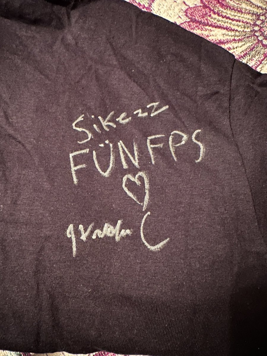 LacrimosaMelody's tweet image. One of the coolest things I got while at ALGS was a box from @XSET that juuuuust fit in my luggage 😂 thank you again for it! And I&apos;m so proud of Team XSET Apex and can&apos;t wait to see what y&apos;all do in Year 4! ❤️ #ReptheSet ❌