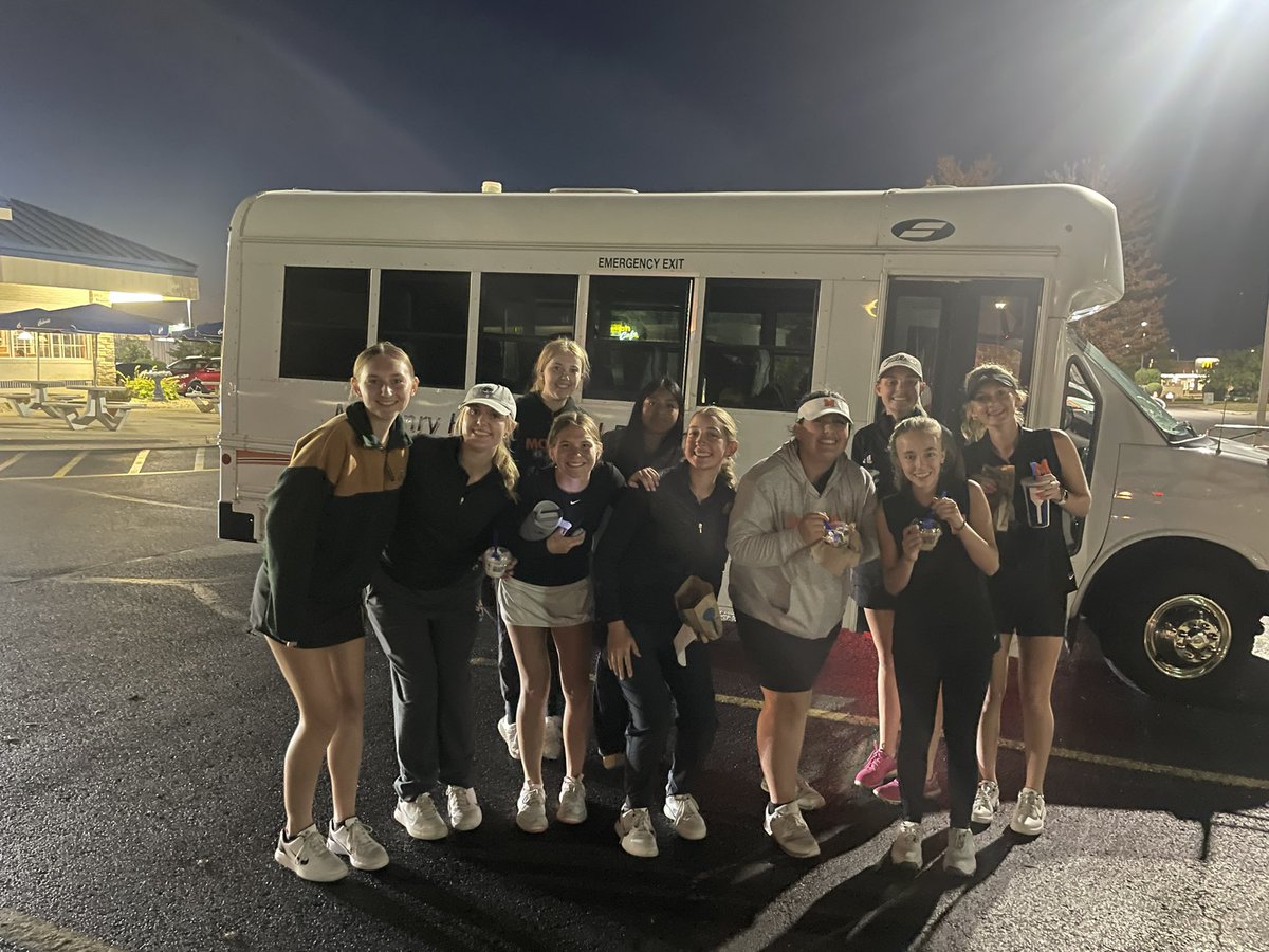GolfMchenry's tweet photo. Warriors finish first in the conference quad match against Burlington Central, Jacobs &amp; Hampshire at Randall Oaks. Great round by @MadisonDonovan3 with a 37. https://t.co/UbBhdVNrKF
