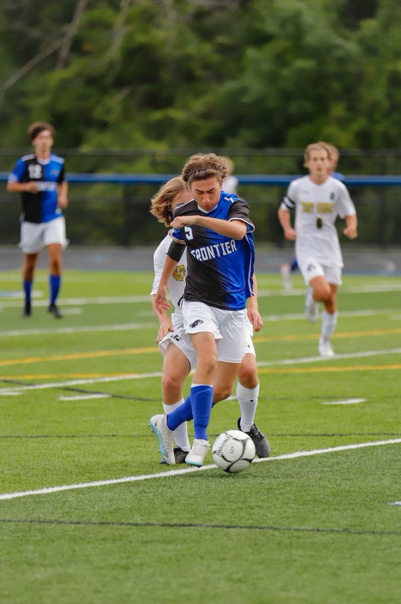 FcFrontier's tweet photo. Nice win tonight at home.
⚽️Stayoch 🍎Bozard
⚽️O’Brien 🍎Bozard
⚽️Cameron 🍎Carriero
⚽️Obed 🍎Kiki
⚽️Carriero 🍎O’Brien
⚽️Obed🍎DiGaudio
⚽️Kiki🍎Obed

DiGaudio, Chambers, Cameron, Tirado &amp; Dreyer anchor D that gives Hohl the shut out. Marsocci king of the hockey assist again. https://t.co/2QDwoaJOTP