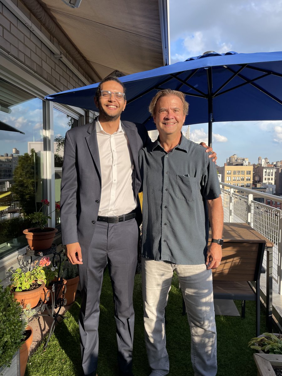 Big week for @Muhaned711 and the lab. On Monday, his first, first author paper was published in PNAS. Today, he gave an outstanding presentation and successfully defended his Ph.D. thesis. Muhaned rocks - we are all proud to have had the opportunity to do neuroscience with him!