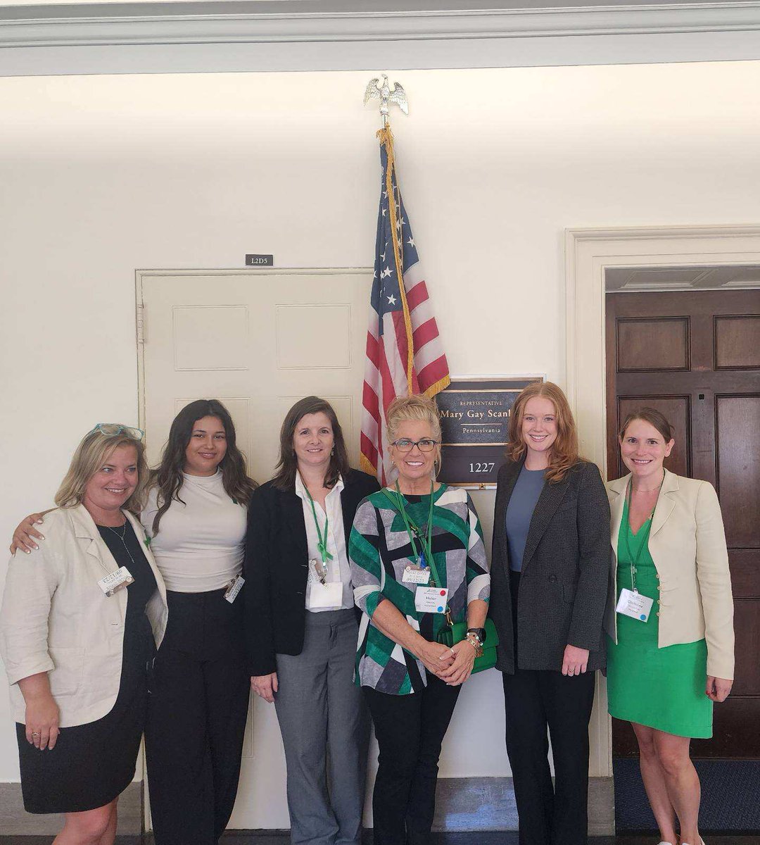 Thank you to @ToriDeleonardo from @RepSummerLee 's office for meeting with us yesterday to discuss #HR830 #SafeStepAct and #HR2360 #HELPCopaysAct
@AFAdvocacy @ArthritisFdn #ArthritisAdvocacySummit23
