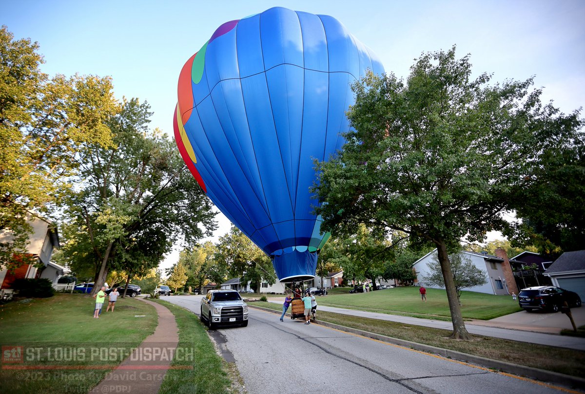 Photos: Balloons fly practice flights before The Great Forest Park Balloon Race stltoday.com/news/multimedi… via <a href="/stltoday/">St. Louis Post-Dispatch</a>