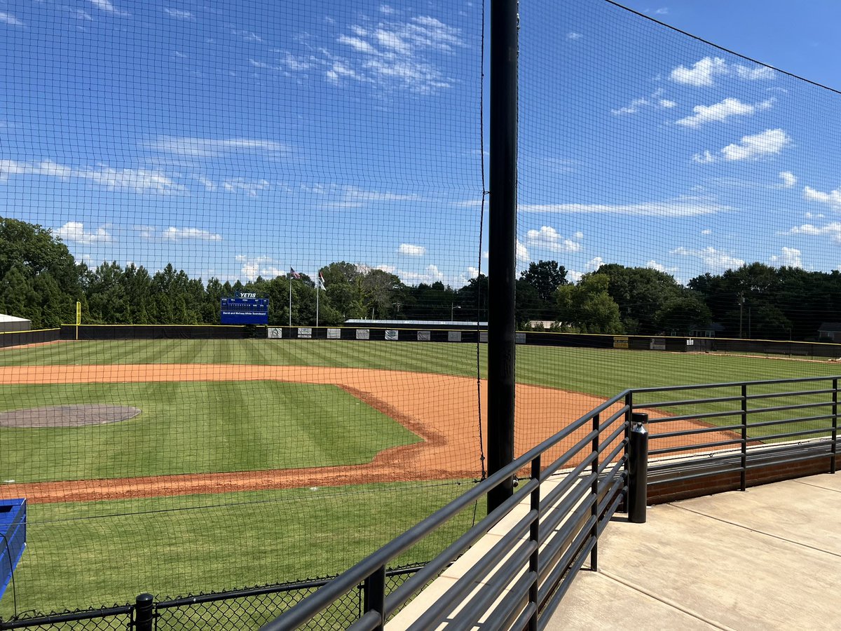 God is Great!
Really excited to announce my commitment to Cleveland CC to continue my academic and athletic career! Thank you to everyone who has helped me along this journey. Thank you to <a href="/5_jrg/">John Grigg</a> and <a href="/nickmelton15/">Nick Melton</a> and all the other coaches for giving me this opportunity!