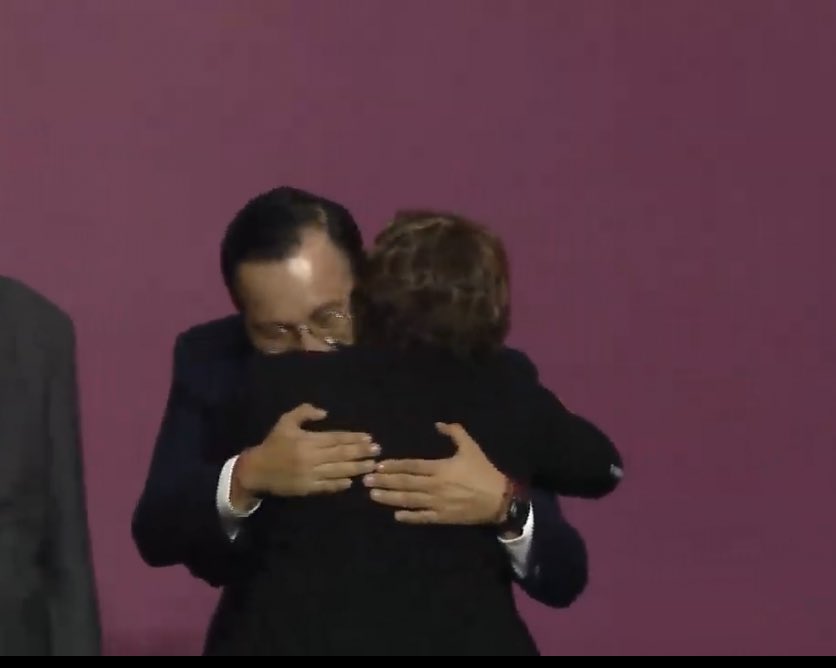 Con honestidad, el cambio verdadero va a llegar al #EDOMEX 💜

Gracias a la maestra <a href="/delfinagomeza/">Delfina Gómez A.</a> por la confianza. Ser el Secretario más joven es un honor y una alta responsabilidad moral.

Nuestra Secretaría de Movilidad será una institución del pueblo, libre de corrupción ✅