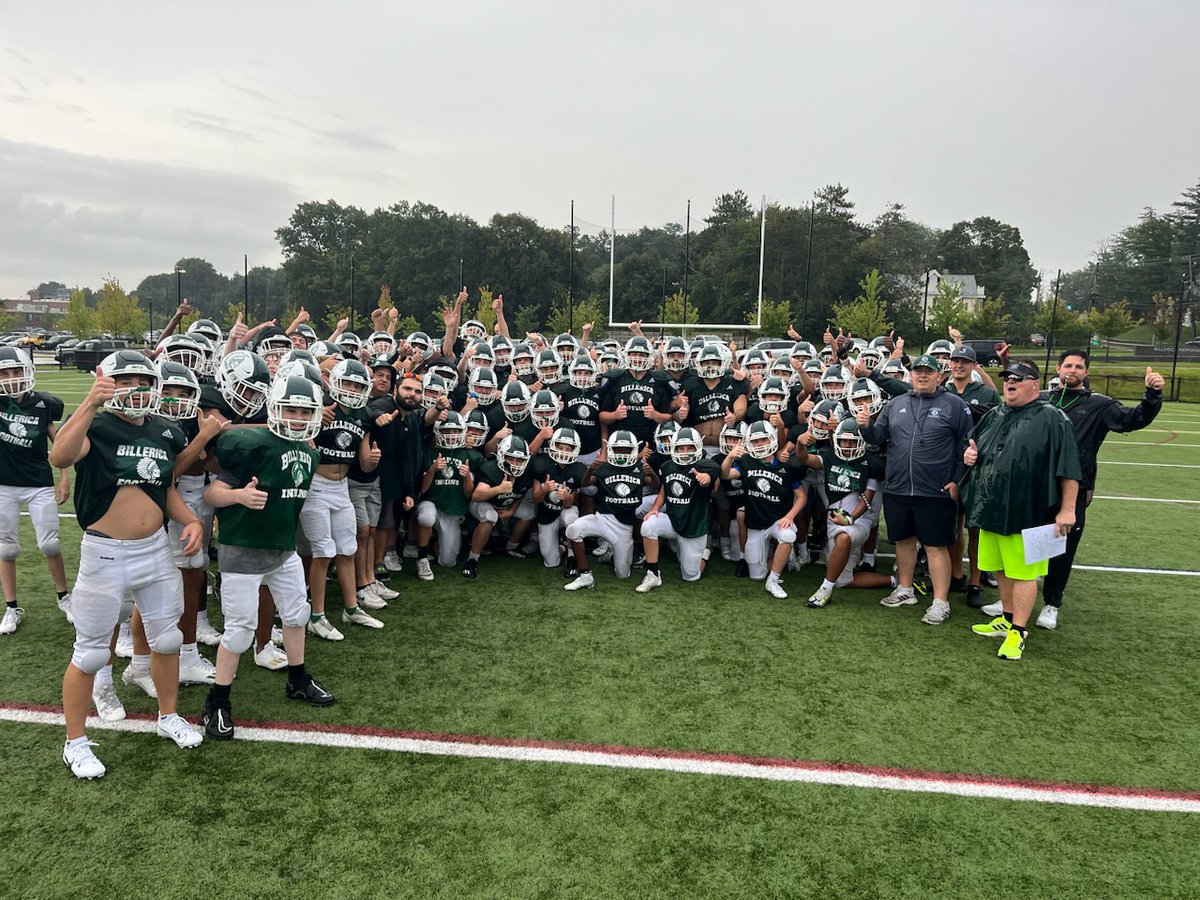 Billerica Football @IndianPride2023 has #ThumbsUpforDec we look forward to you feeling better and coming to a game #declanstrong @BobbyLyons21 @sarahwroblewski