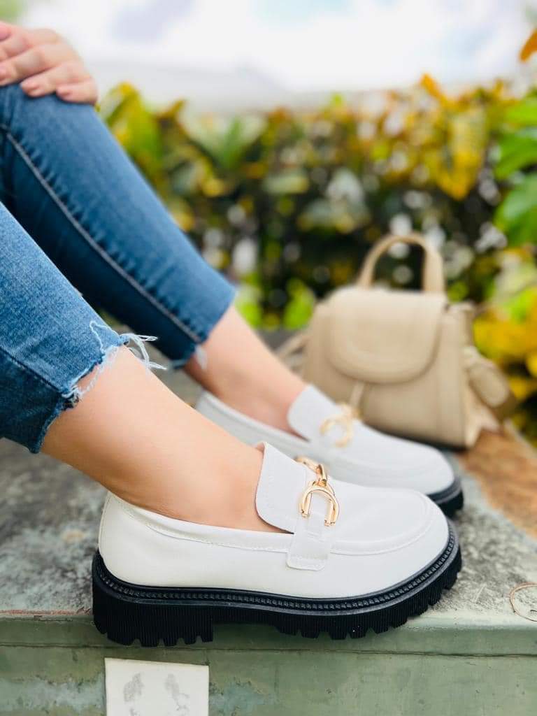 KamarStore's tweet photo. A petición de nuestros clientes 💣😍‼️ Este #Jueves 🔥😱Vuelve
1 par x solo $15.00 😳
2 pares x solo $25.00 😲😘
3 pares x solo $33.00. 😍🥰😎
#Super #SoloEnKamar #PodesCombinar ✨🤩 https://t.co/3tQeSQ1EZ7