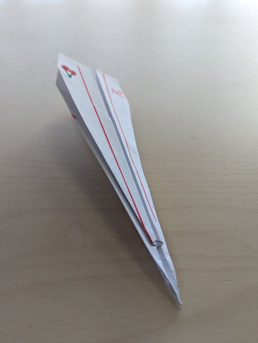 Day 2 of @SHUCareers @EnterpriseSHU Work For Yourself programme. Paper aeroplane game -  all about teamwork, creativity, decision making. It has to fly (functionality) but add some beauty (branding). Gets to the final throw. Student knows this is the opportunity to win...1/2