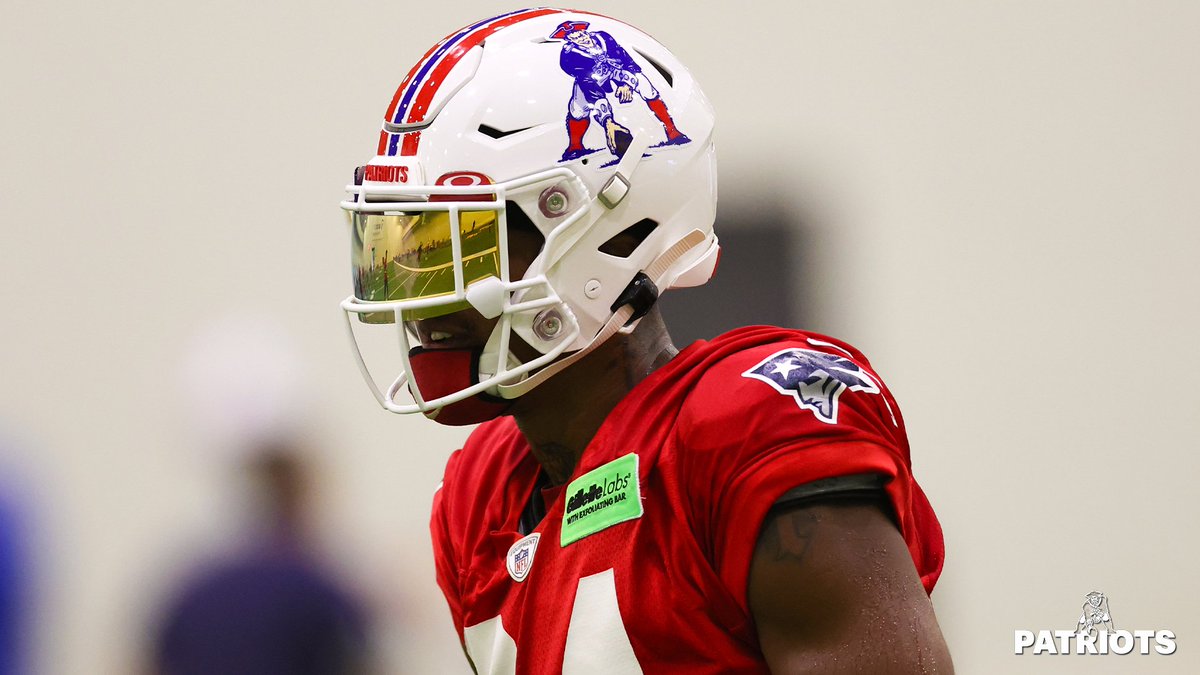 Patriots's tweet photo. Practice Pat. https://t.co/7qdymPZK0S