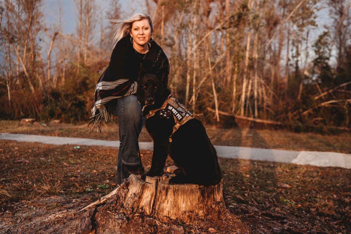 #NationalServiceDogMonth:  Meet Healing Paws graduates Jill &amp; Cannon!
#HP4Ws #Veterans