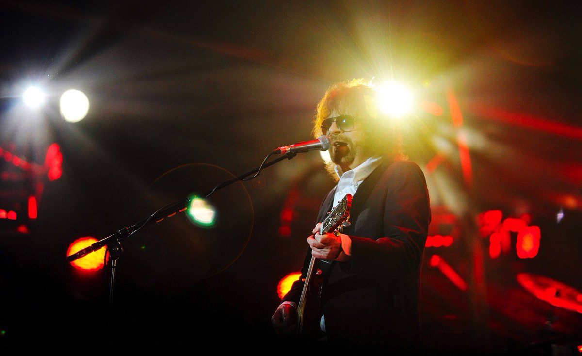 Jeff Lynne's ELO tweet media