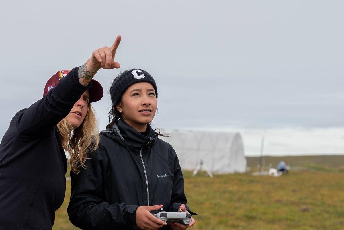 oregontrio's tweet photo. This year, twelve STEM students from Oregon State University's TRIO-Upward Bound program had a unique opportunity to join scientists at TFS to explore the impacts of climate change on the tundra. 🌱 https://t.co/PcqS2ycdGU