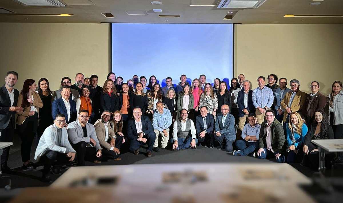 Celebramos el Segundo Consejo General del <a href="/ConsorcioColom1/">ConsorcioColombia</a> 

Una iniciativa que abre puertas al conocimiento científico, facilitando el acceso a #basesdedatos de primer nivel. 

Juntos formamos una comunidad de aprendizaje, generando diálogos y experiencias enriquecedoras.