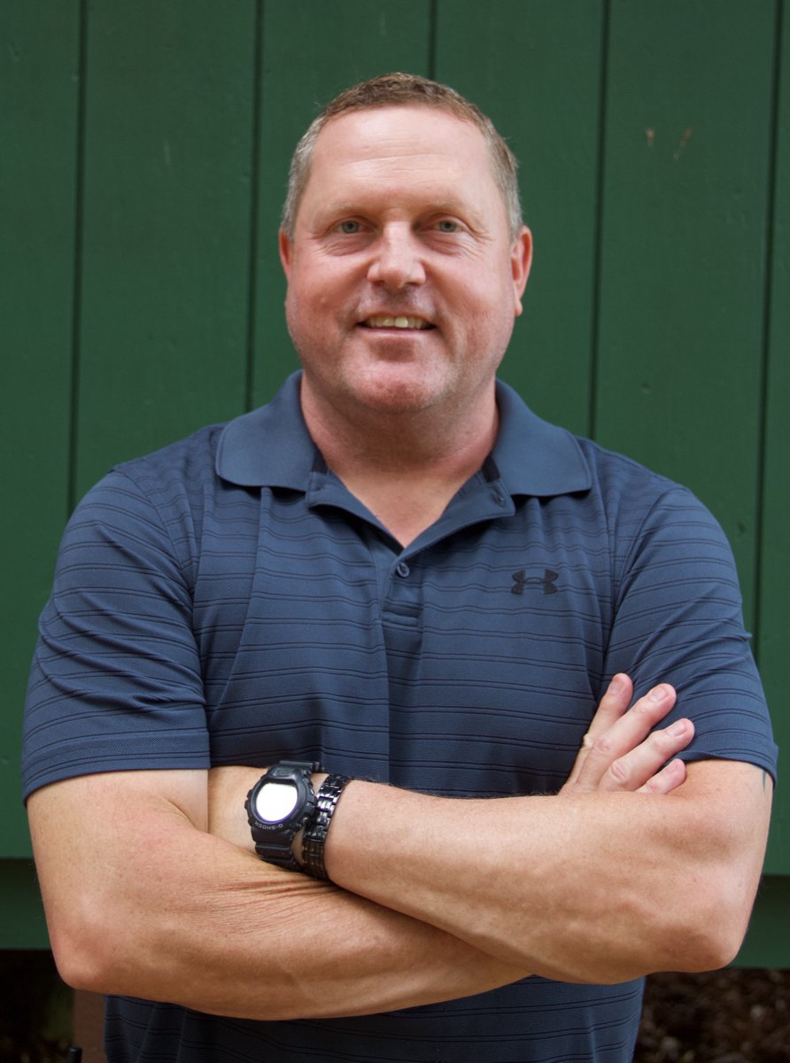 Wellesley Public Schools (@wellesleyps) on Twitter photo Congratulations to Wellesley High girls track and field coach John Griffith, inducted Sept. 10 into the Massachusetts State Track Coaches Association (MSTCA) Hall of Fame! tinyurl.com/4jfn42vf <a href="/wellesleysports/">Wellesley Raiders</a> Congratulations to Wellesley High girls track and field coach John Griffith, inducted Sept. 10 into the Massachusetts State Track Coaches Association (MSTCA) Hall of Fame! tinyurl.com/4jfn42vf <a href="/wellesleysports/">Wellesley Raiders</a>