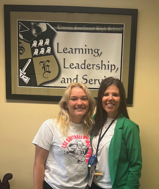LSE would like to congratulate Kalainey Nickel on being named a National Merit Scholarship semifinalist! Way to go! #KnightPride
(Pictured with school counselor, Kelley Winter).