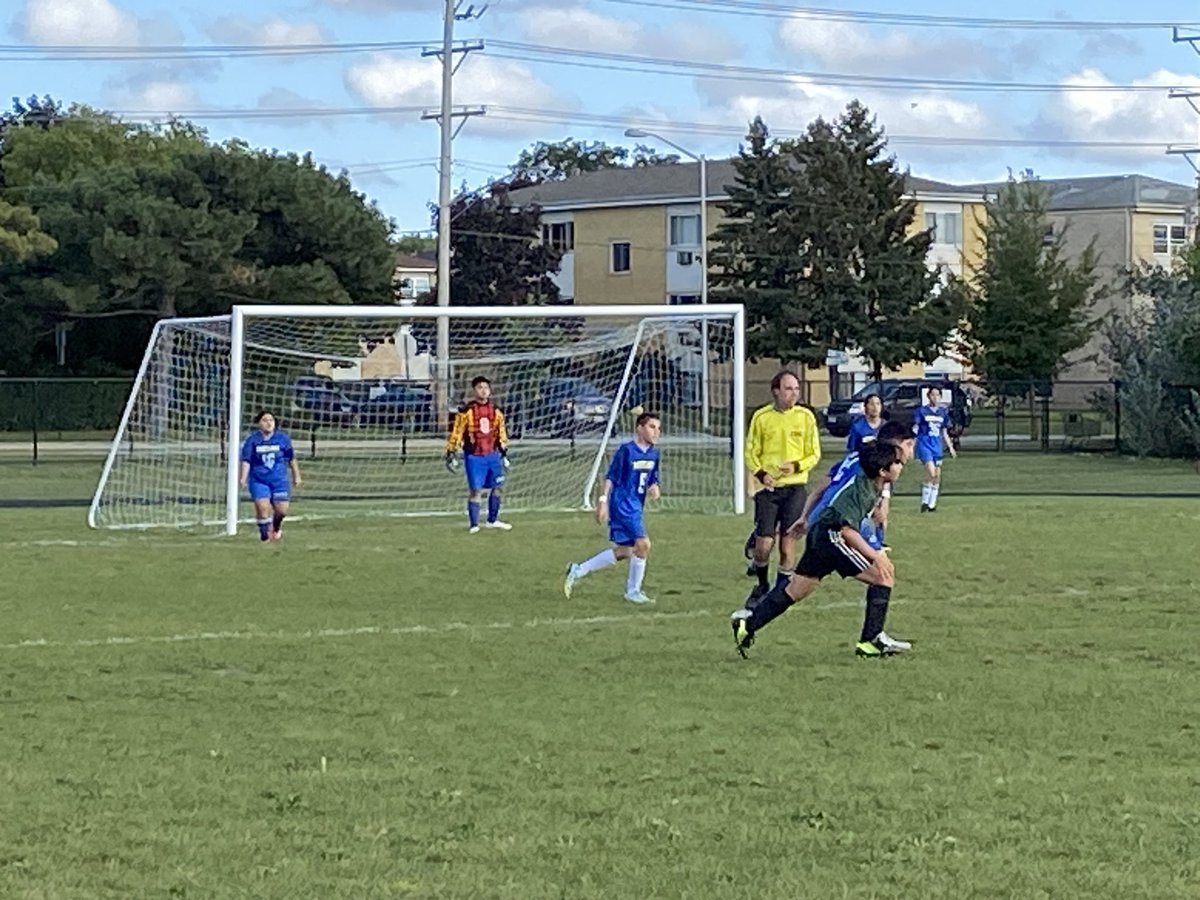 A beautiful day for an 8th grade soccer game <a href="/D63Gemini/">Gemini School</a>