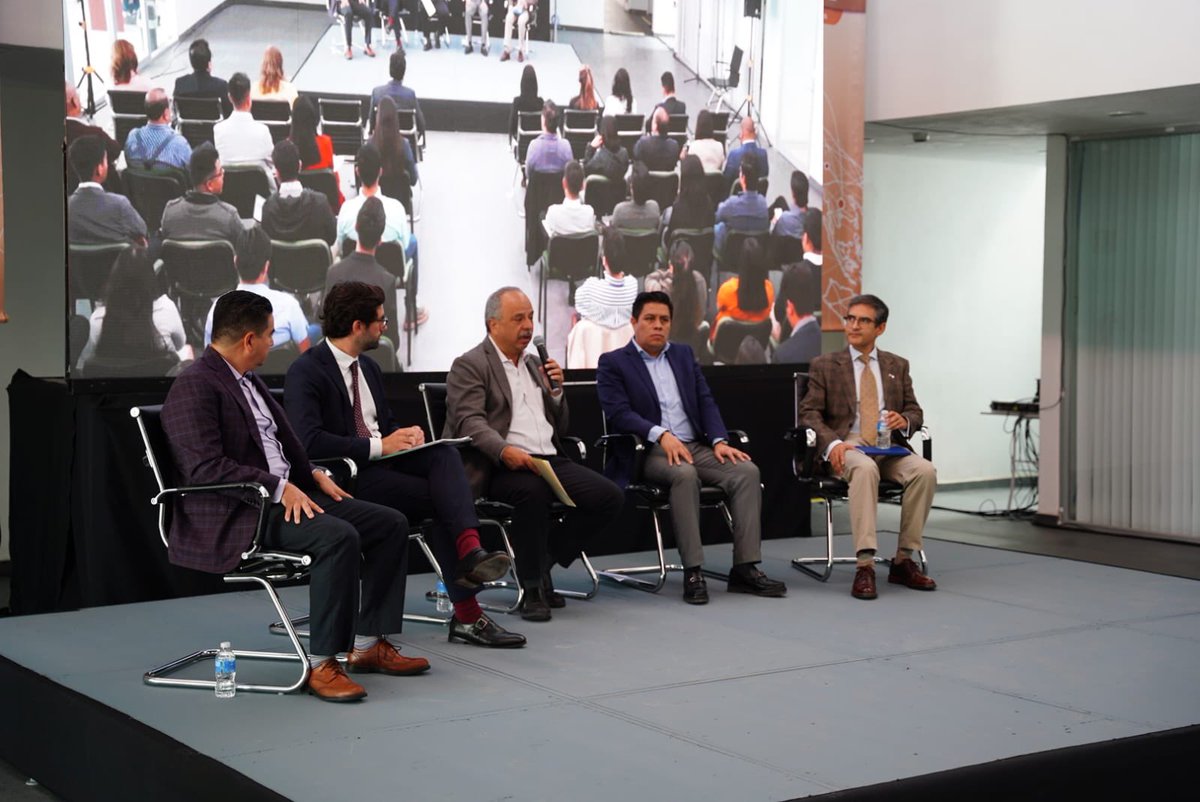 PlaneacionHgo's tweet image. Durante el lanzamiento del Paquete Informativo en México, RGMX-UK el titular de la #UPLAPH, @mtellov destacó la importancia de estas alianzas para el desarrollo de #Hidalgo. 

Esta iniciativa impulsa acciones centradas en la #EconomíaCircular y el cambio climático.