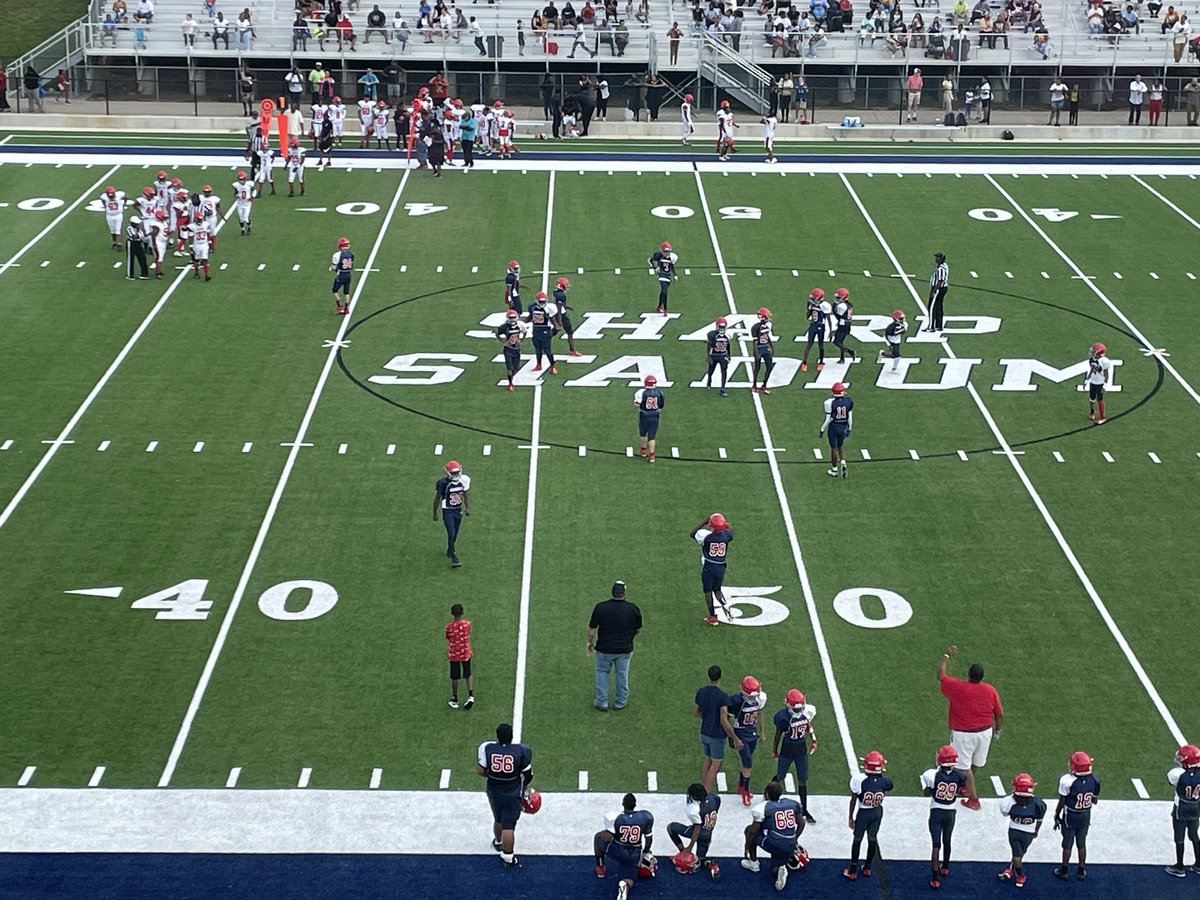 Everett_A_'s tweet image. It’s a great day for middle school football at Sharp!  @VMMS_Generals @CousinsMiddle #NCSSWorkingTogether #NCSSBeTheBest