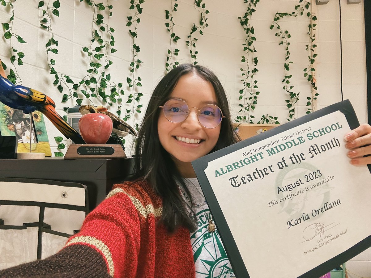 KVOrellana's tweet photo. I was surprised today at our staff meeting! Thank you @AlbrightMS for awarding me Teacher of the Month for August! I am very grateful doing what I do for the education department and for our students! 🥰💚💛 #AliefProud #AlwaysAWarrior https://t.co/ey5tvyyEy6