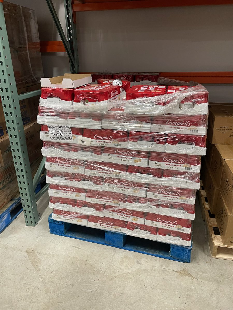 September we selected "soup" as our item of the month for a suggesred donation

Sometimes you throw things out into the universe and it works out even better than you expected

Yesterday a transport company donated 2,100 pounds of Campbell's Chicken Noodle Soup!
#soupendous