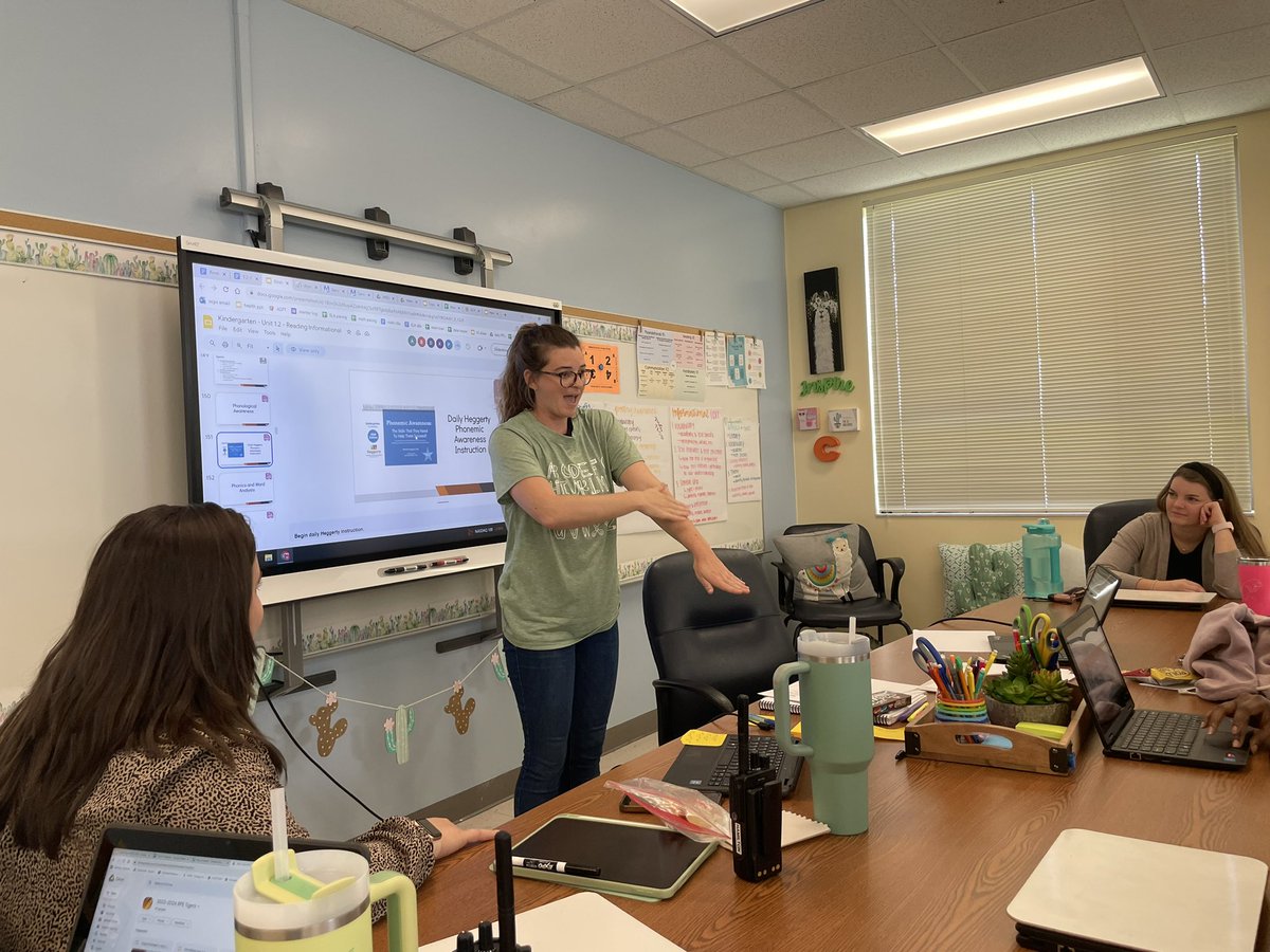 One of my favorite things about our Tiger Family is how many teacher leaders we have on our campus! I felt like a proud mama watching Ms. Murtaugh share her learning from IMPACT with her team! Watching my teachers lead each other makes my heart so full! ❤️ <a href="/Ridgewood_OCPS/">Ridgewood_OCPS</a>