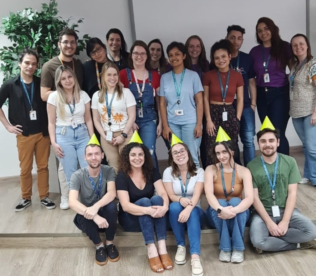 LapapiIn's tweet image. Happy Bday @arauilapr @juliawferraboli @liviazacharow Rafa and Cleyson!!! All the best guys! #LAPAPI