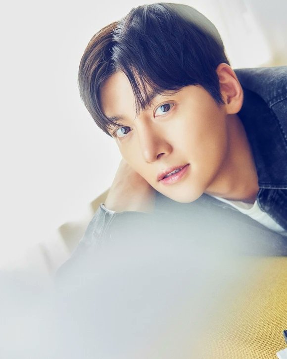 JcwChile's tweet photo. #지창욱 #JiChangWook nos trae nuevo álbum y #fanmeeting en Japón 🇯🇵 😱😱😱
Cr https://t.co/lNNAJndzOG
#JCWChile 🇨🇱🇨🇱🇨🇱 #JCWLatinas #JCWSupportLatinAmerica https://t.co/1UyIDrkMc7