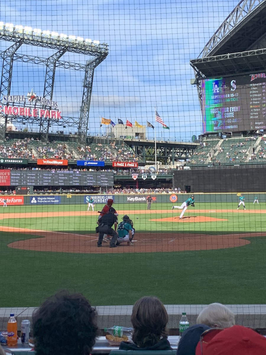Cheering on my favorite team! So LOVE the Mariners!