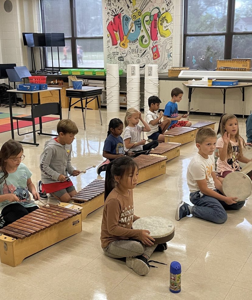 Katie Van Eck tweet media