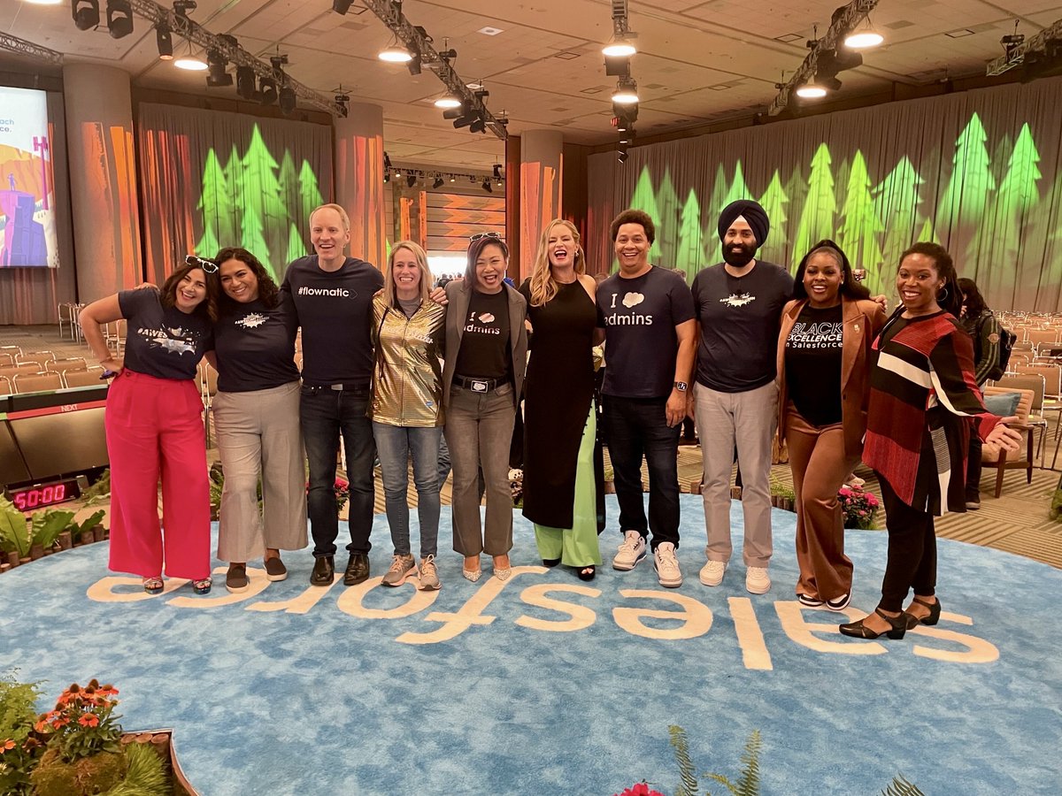 SalesforceAdmns's tweet photo. 🥹 There are no words to describe Day 2 of #DF23 other than "wow."  

We're still buzzing with excitement, fueled by the inspiring Admin Keynote. Thank you, #AwesomeAdmins, for being such an incredible community. https://t.co/WNAi3nkODF