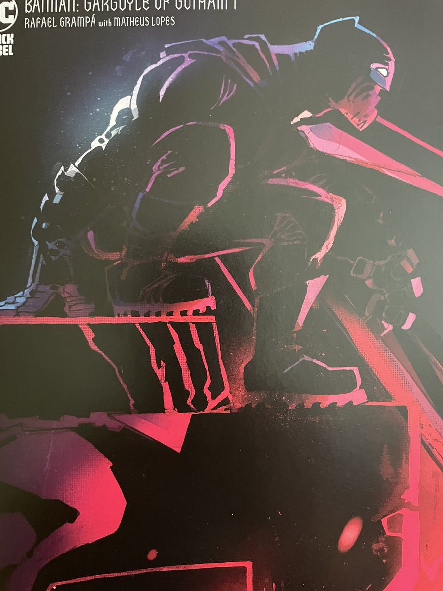 coffren_john's tweet photo. The Bat by Frank Miller. I ❤️ this so much. https://t.co/dQczqxEnJm